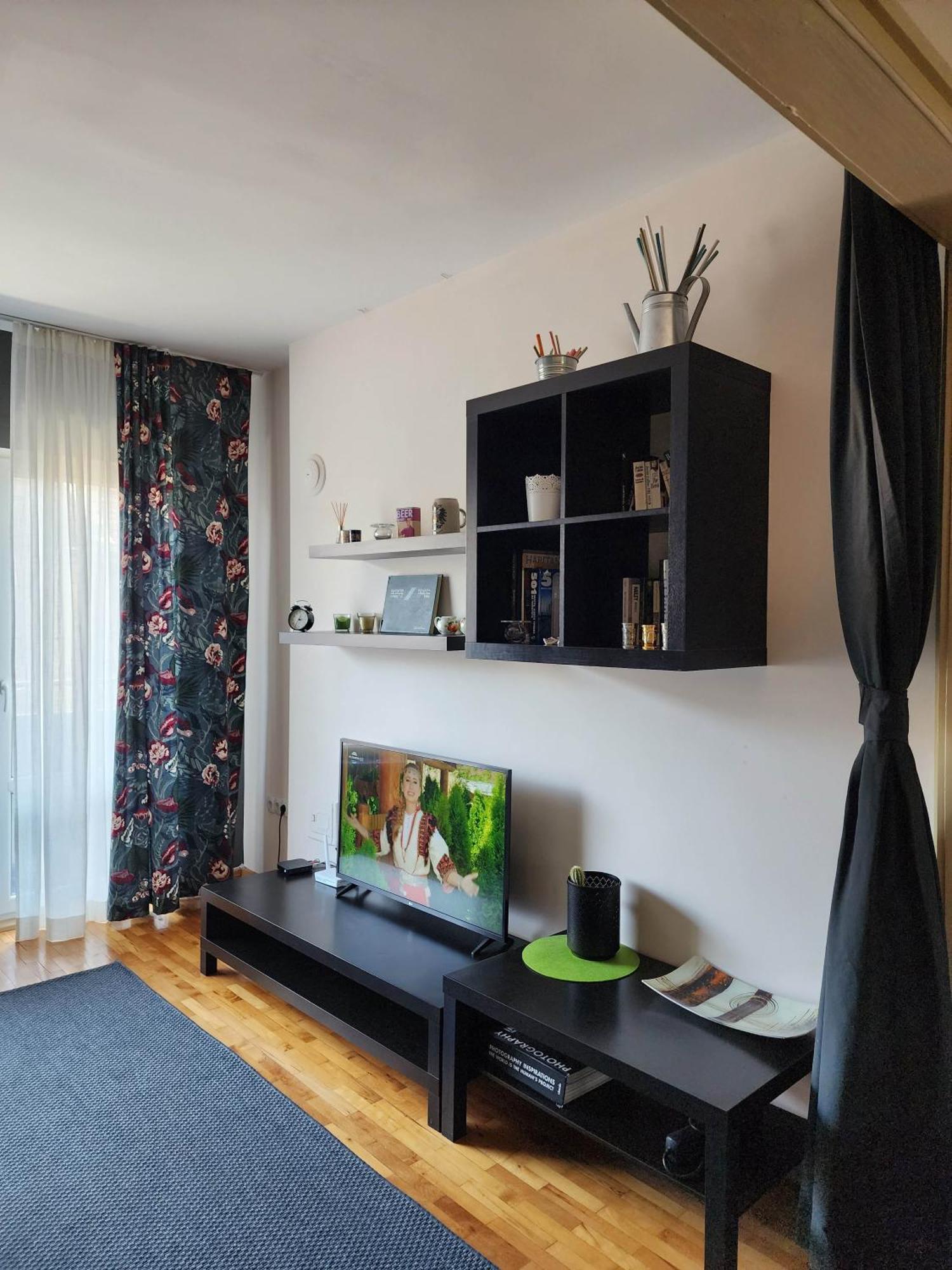 סופיה Sunny Central Apartment מראה חיצוני תמונה